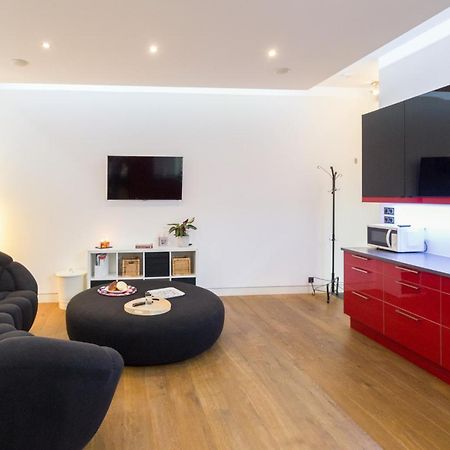 Modern, Stylish And Comfy In Trendy Jewish Quarter Apartment Красков Екстериор снимка