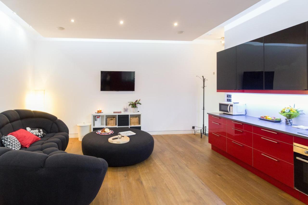 Modern, Stylish And Comfy In Trendy Jewish Quarter Apartment Красков Екстериор снимка