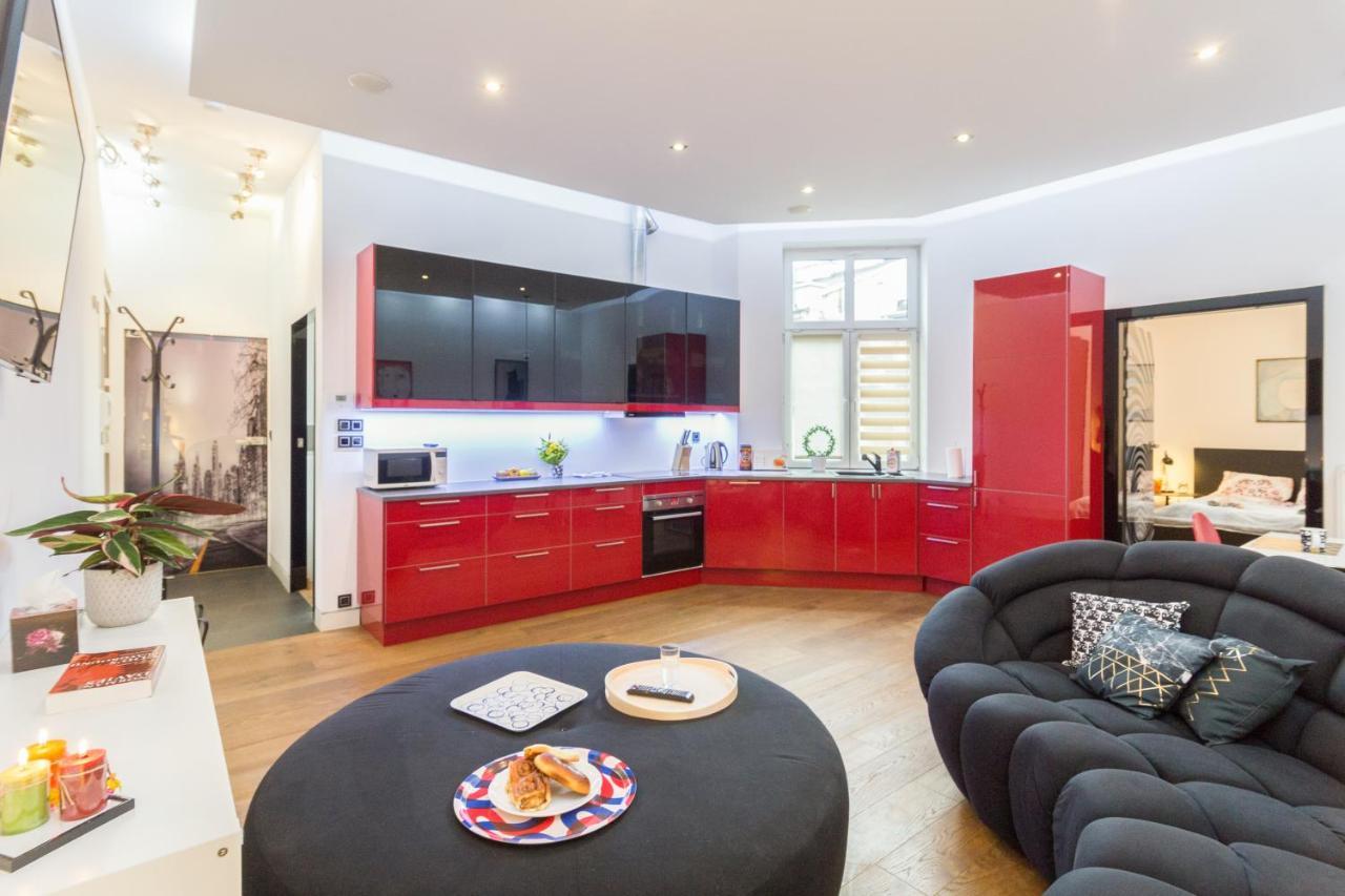Modern, Stylish And Comfy In Trendy Jewish Quarter Apartment Красков Екстериор снимка