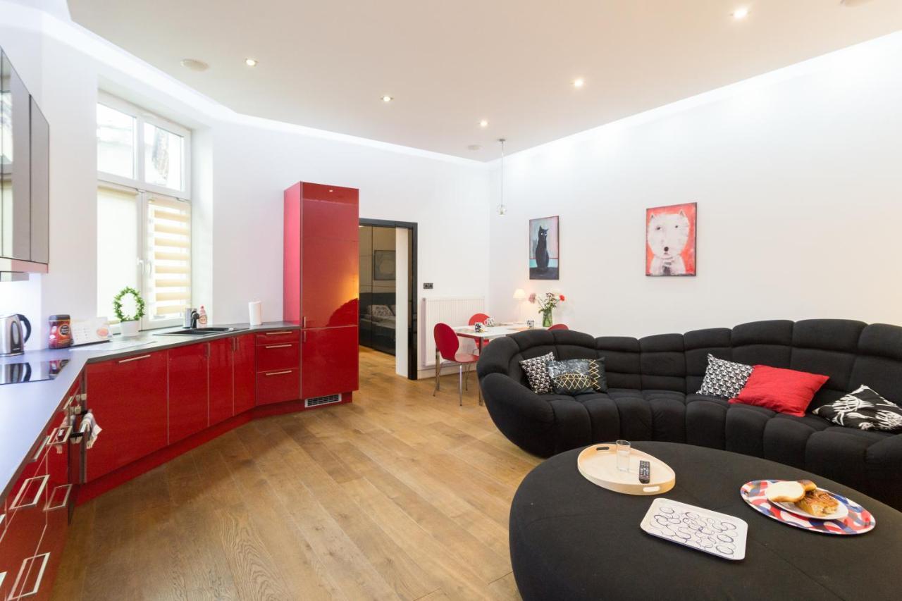 Modern, Stylish And Comfy In Trendy Jewish Quarter Apartment Красков Екстериор снимка