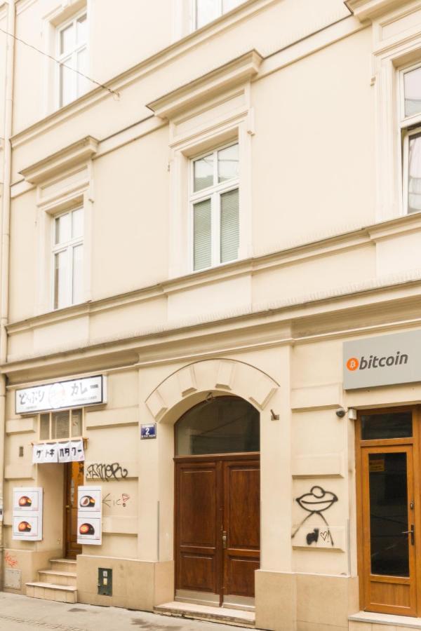 Modern, Stylish And Comfy In Trendy Jewish Quarter Apartment Красков Екстериор снимка